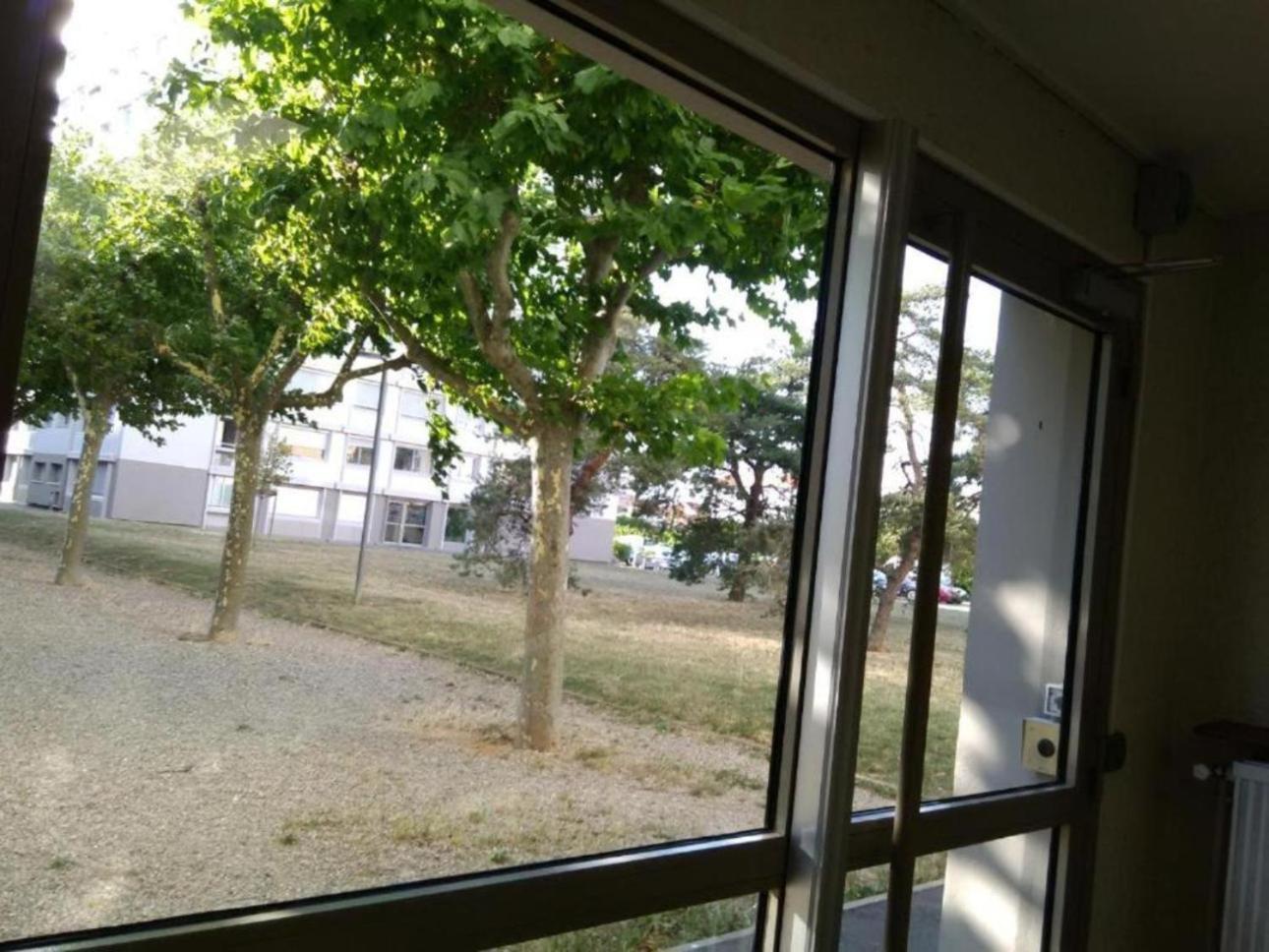 "Home Sweet Home" - 70M2 - Proche Lyon, Eurexpo, Groupama & Matmut Stadium, Ldlc Arena Saint-Priest  Exterior foto